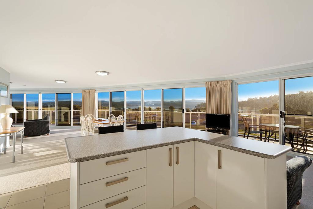 Waterview Luxury Apartments Merimbula Quarto foto